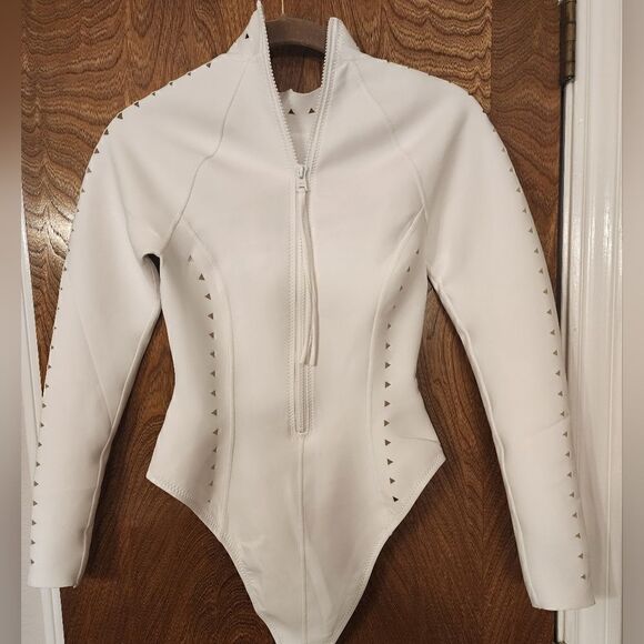 Gigi C Women's Laurel Surfsuit XS / White - Picture 7 of 9